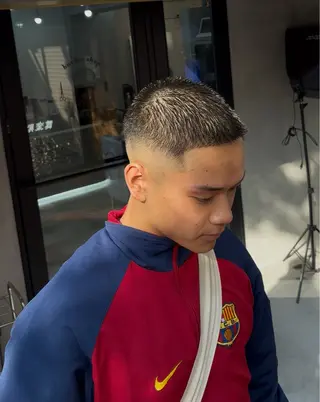 ショート メンズ特化サロン 高山佑真のヘアスタイル