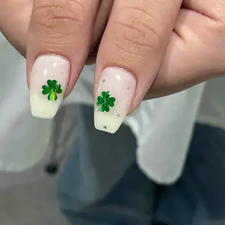 ネイル IROHA NAIL Kurumi🪽🫧のネイルデザイン