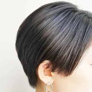 ショート カラー パーマ ヘアアレンジ ネイル iplus✴ まつげ、眉毛、耳つぼのマツエク・マツパデザイン
