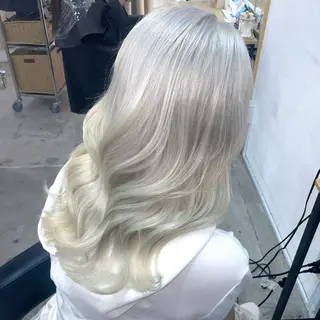 ミディアム カラー Je suis heureuse Miel所属・🐩艶カラー/ chisato🌙のヘアスタイル