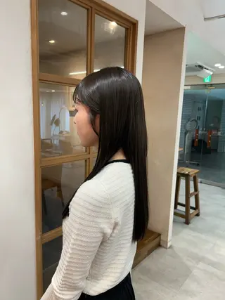 ロング カラー Elilume 代々木店所属・森山 朝陽のヘアスタイル