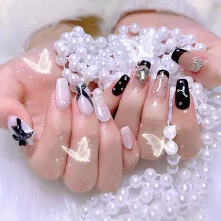 ネイル queens nailsalonのネイルデザイン