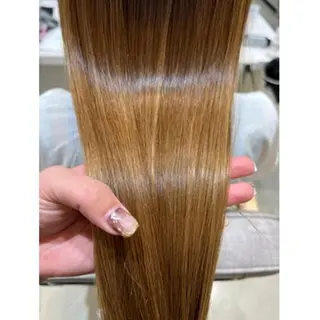 ロング ヨシダタカシ ☆髪質改善ハリスノフのヘアスタイル