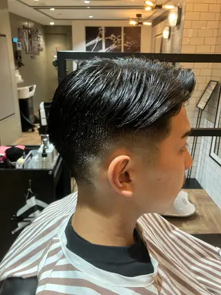 メンズ BARBER SHOP 涼所属・岡村 海のヘアスタイル