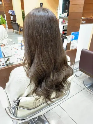 ロング カラー インナー×縮毛矯正 ピンクカラー澤井里菜のヘアスタイル