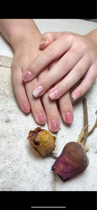 ネイル INF ネイルサロンのネイルデザイン