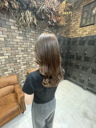 ロング ✨ハイトーン✨ダブル カラー✨シバサキのヘアスタイル