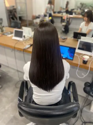ロング 菅 凜のヘアスタイル
