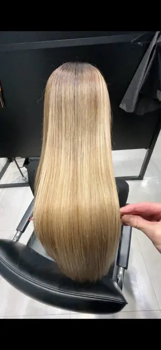 ロング 【髪質改善・美髪】 佐々井のヘアスタイル