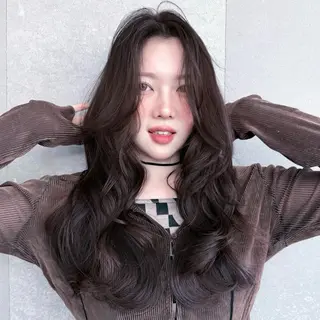 ロング 韓国レイヤー／似合わ せ／nazuna🩵のヘアスタイル