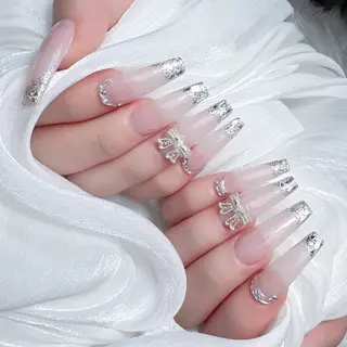 ネイル M🌷nail 長さだし専門店のネイルデザイン