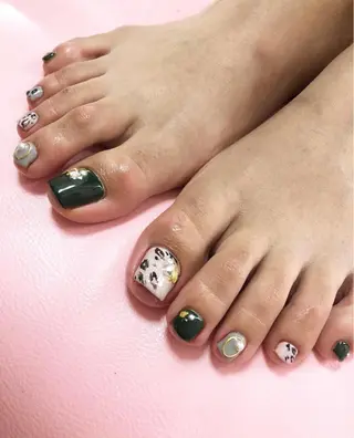 ネイル Nailsalon Ｒ《喜多見3分》のネイルデザイン