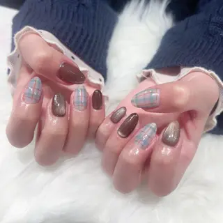 ネイル Rola所属・⟡˖· まゆり꙳⟡のネイルデザイン