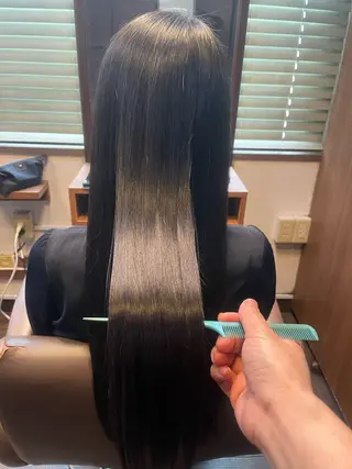 ロング 畠山 真由佳のヘアスタイル