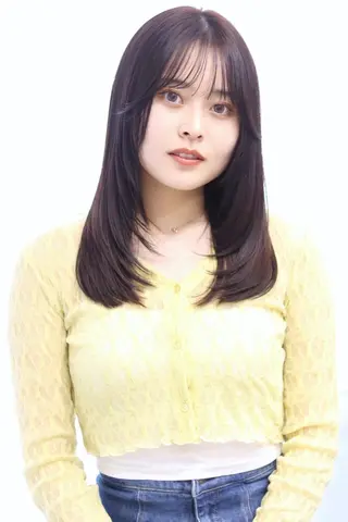 セミロング 💇メンズカット✂️ 菊地しおんのヘアスタイル