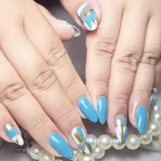 ネイル DEMAIN- 🕊️のネイルデザイン