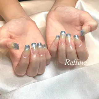 ネイル RAFFINE 月🦋🩵のネイルデザイン