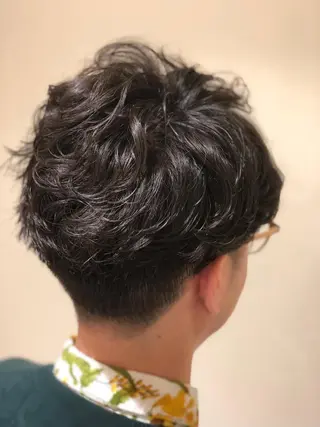 ショート パーマ ヘアアレンジ メンズ 【ツヤ髪美容師】 ツダケイスケのヘアスタイル