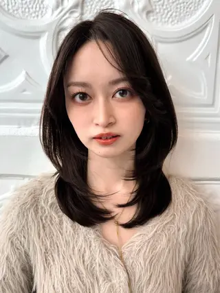 ミディアム カラー ヘアアレンジ 🌱ボブ/レイヤー/ ベージュ/あやみ✨のヘアスタイル