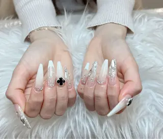 ネイル anh nail anne🤍のネイルデザイン