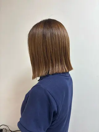 ミディアム 原口 圭織のヘアスタイル