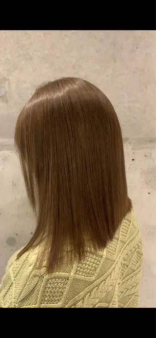 ミディアム カラー サロウィン(SALOWIN)原宿iori店所属・れい🫧 ハイトーン特化のヘアスタイル