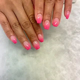 ネイル Bianca SAITO🌺のネイルデザイン