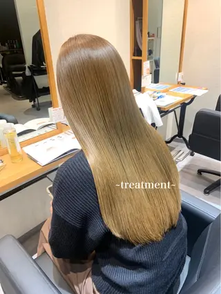 ロング カラー Dears 香芝店所属・関 優希のヘアスタイル