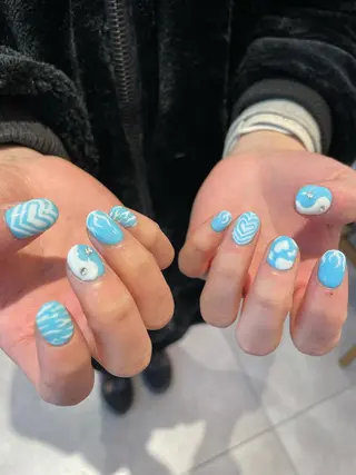 ネイル 🎀ボブ+ハイトーン シュカ👶🏻のヘアスタイル