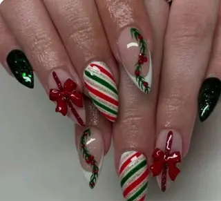 ネイル Kawaii Nail Salon所属・YURI NAIL NARITAのネイルデザイン