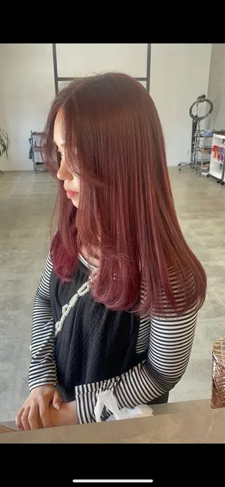 セミロング miloc himekaのヘアスタイル