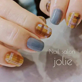 ネイル jolie  ISIHARAのネイルデザイン