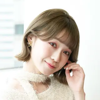 ショート カラー ブリーチ/ヘアセット 【𝙍𝙞𝙣𝙤】のヘアスタイル