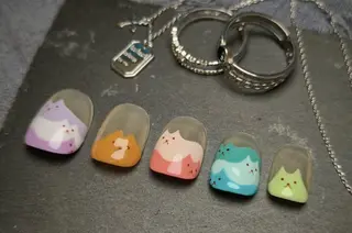 ネイル VIVIAN リサのネイルデザイン