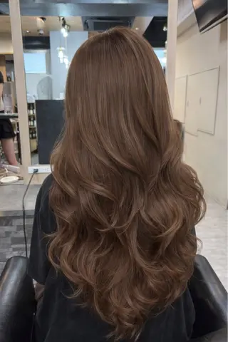 ロング エクステ/ハイトーン レイヤーHIROのヘアスタイル