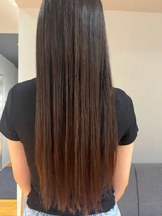 ロング さとう りせのヘアスタイル