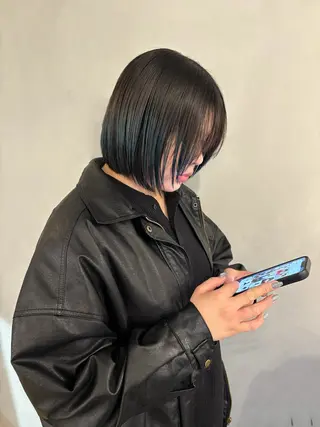 ショート カラー 🎀推し活美容師 西川芽依🎀のヘアスタイル