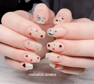 ネイル R inのネイルデザイン