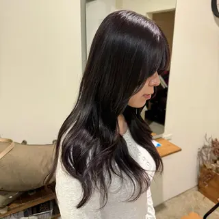ロング カラー 西脇 琉香のヘアスタイル