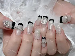 ネイル Nail Monsterのネイルデザイン
