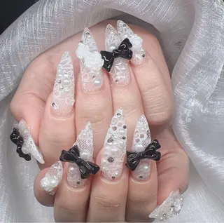 ネイル Lee Nailsのネイルデザイン