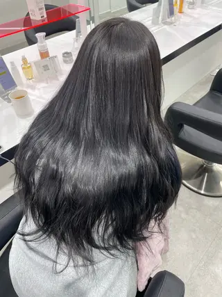 ロング カラー エフェクトブリーチ／ レイヤーカット／翔のヘアスタイル