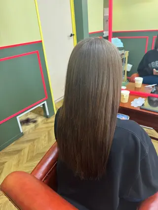 ロング カラー cureK所属・米倉 麻衣のヘアスタイル