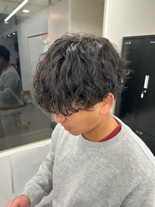 パーマ メンズ 倉内 海哉のヘアスタイル