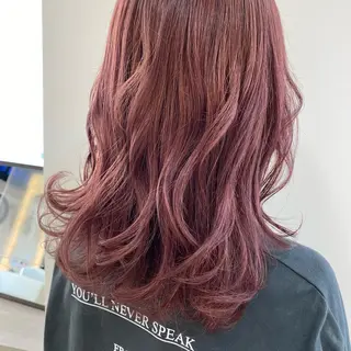 ミディアム 長井 麻帆のヘアスタイル