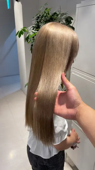 ロング 光岡 玲遠のヘアスタイル