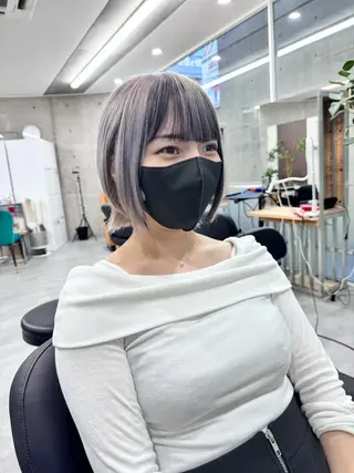 ショート カラー 艶髪✨ブリーチ職人 井手正康のヘアスタイル