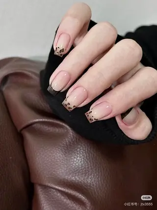 ネイル hello.nail所属・Horie 雪のネイルデザイン