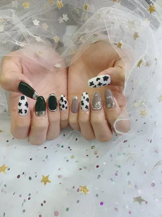 ネイル 🦋ネイルサロン ブラン🌈ゆりのネイルデザイン