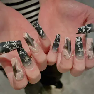 ネイル m kaori𓃟のネイルデザイン